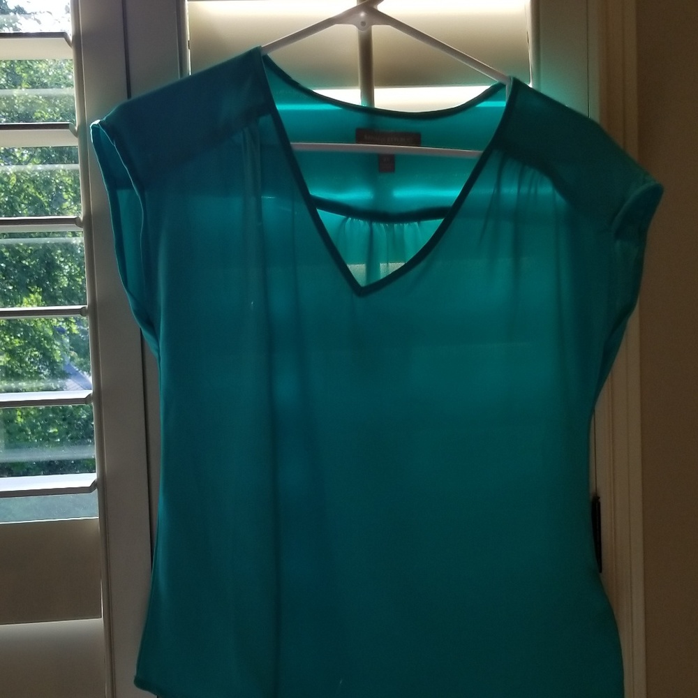 Green short sleeve loose top